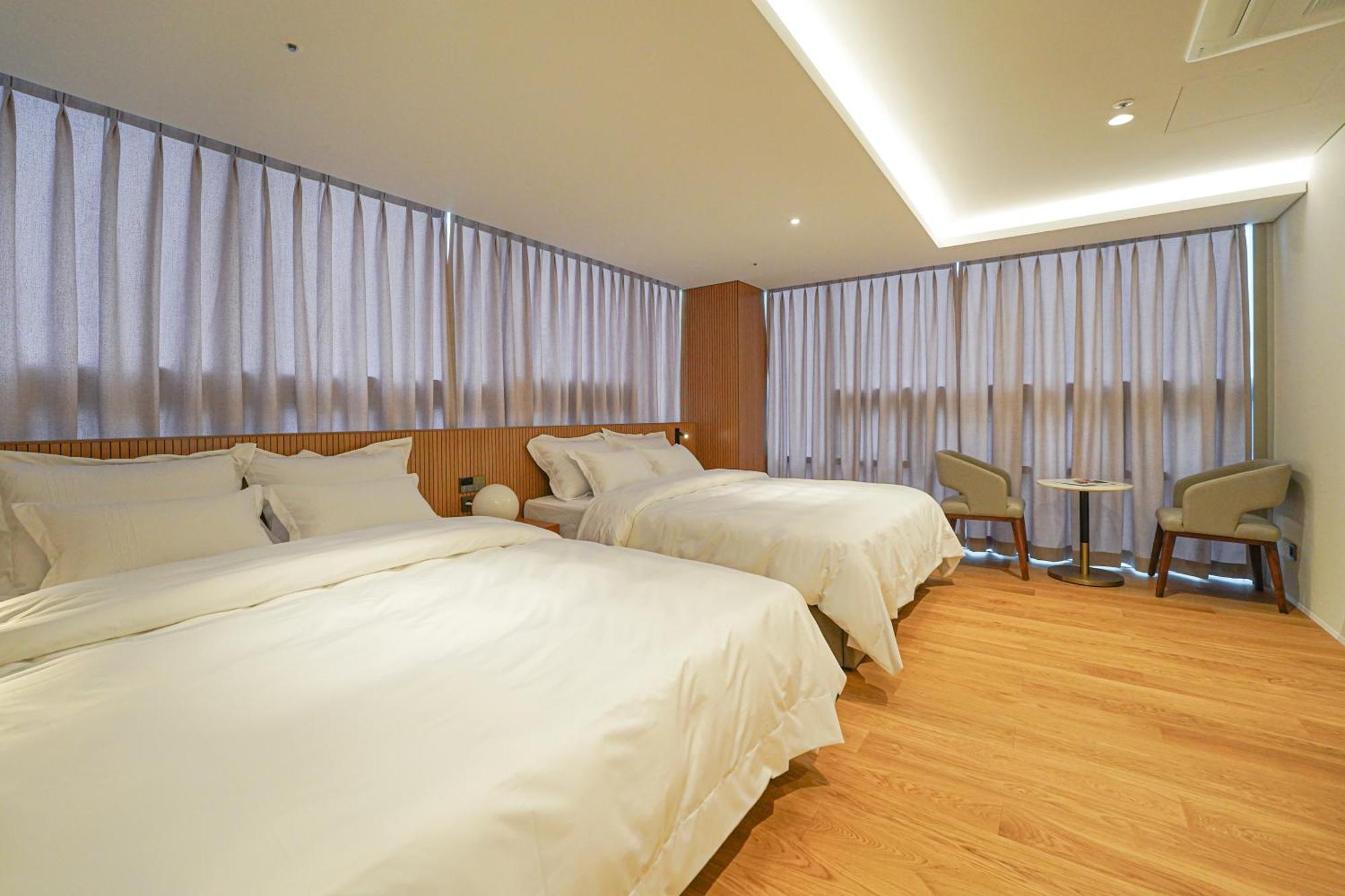 Hotel Ground27 Busan Esterno foto