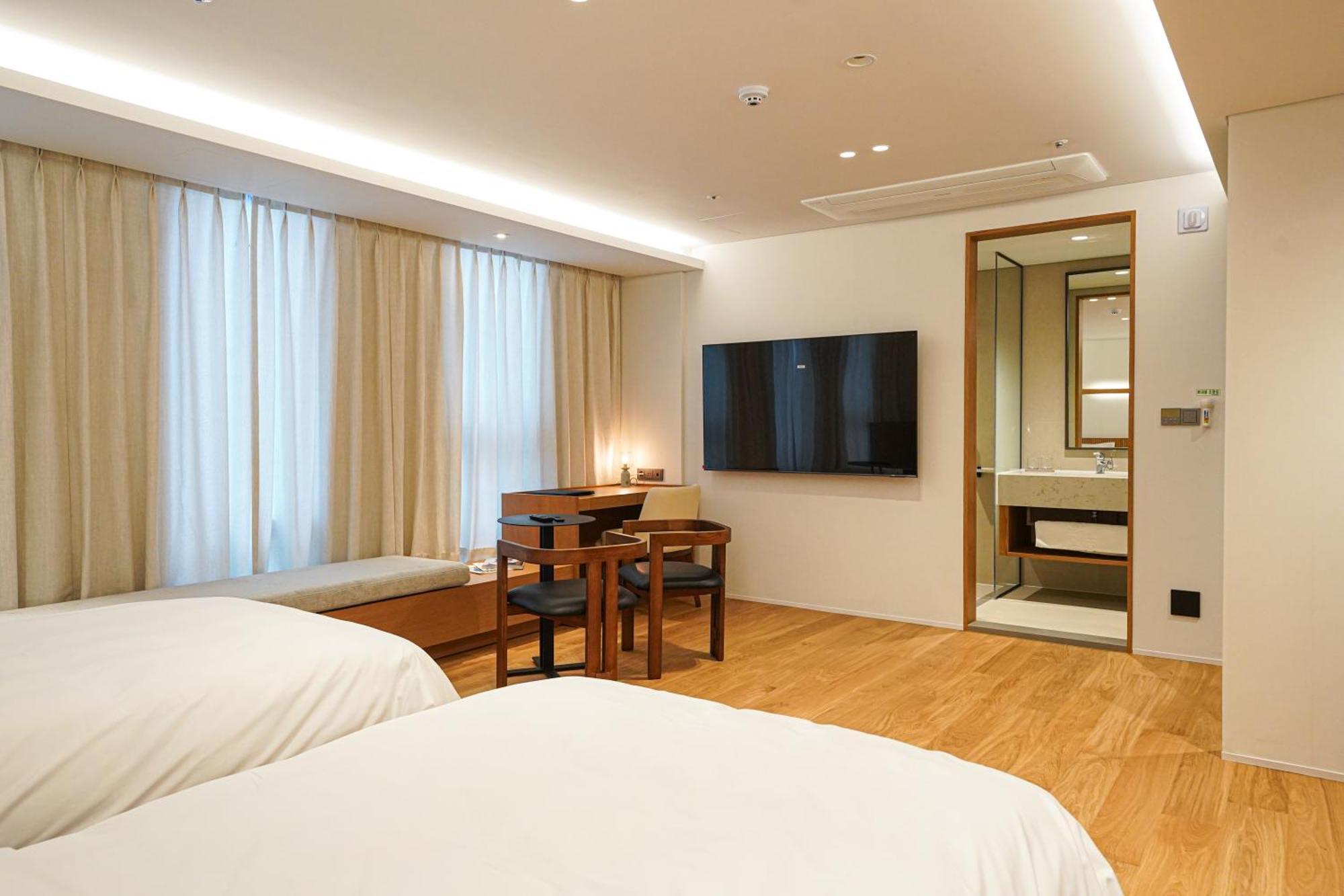 Hotel Ground27 Busan Esterno foto